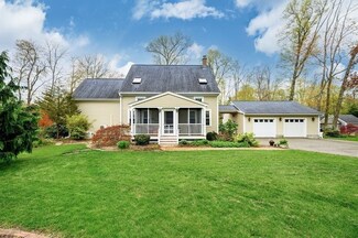 6 Pheasant Ln, South Hadley, MA 01075