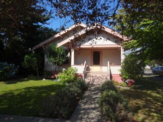 2531 Henry St, Bellingham, WA 98225