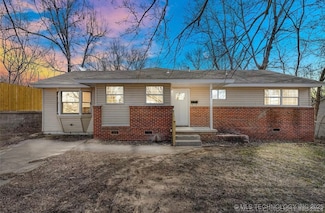 233 N 44th Ave W, Tulsa, OK 74127