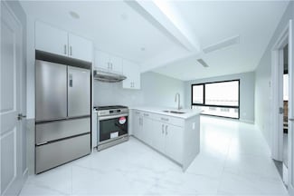 643 5th Ave Unit 3A, Brooklyn, NY 11215