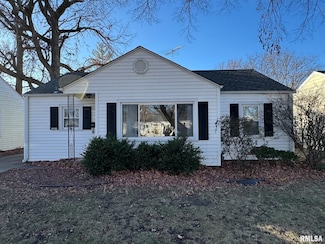 2321 S Spring St, Springfield, IL 62704
