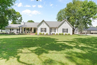 3295 S Farm Road 199, Springfield, MO 65809