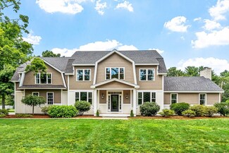 10 Sleigh Ride Ln, Littleton, MA 01460
