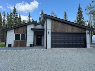 2155 Healy St, Delta Junction, AK 99737
