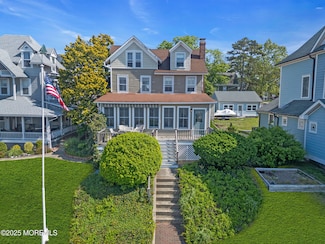 58 River Ave, Island Heights, NJ 08732