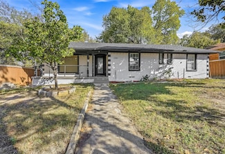 1711 Essex Ave, Dallas, TX 75203