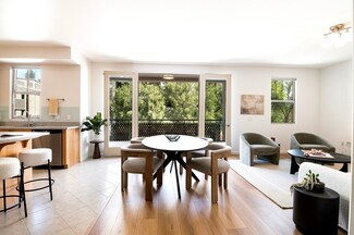 201 E Angeleno Ave Unit 209, Burbank, CA 91502