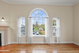 46 Housatonic St Unit 2B, Lenox, MA 01240