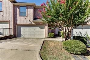 4018 Willowrun Ln, Arlington, TX 76013