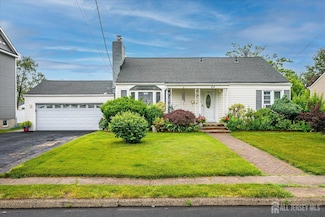 84 Prospect Ave, Edison, NJ 08817