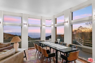 9520 Houston Rd, Malibu, CA 90265
