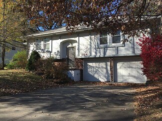 104 S Downey Ave, Independence, MO 64056
