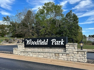 1747 W Nottingham St, Springfield, MO 65810