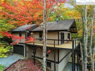 122 & 124 Lower Grouse Ridge Rd, Beech Mountain, NC 28604