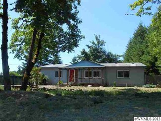 614 W Central St, Gates, OR 97346