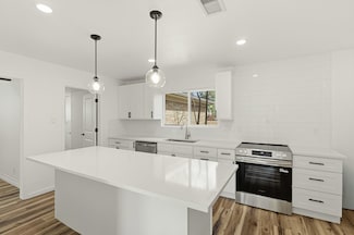 12208 Eastridge Dr NE, Albuquerque, NM 87112