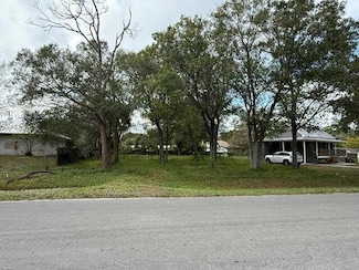 1845 Copenhaver Rd, Fort Pierce, FL 34945