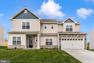 504 Abigail Ave, Waynesboro, PA 17268