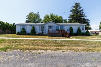 212 S 3rd St, Almira, WA 99103
