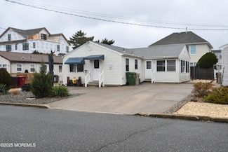 108 Midway Ave, Seaside Park, NJ 08752