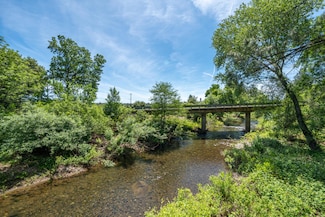 24294 Dersch Rd, Anderson, CA 96007