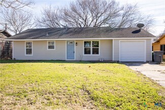 805 E Polk Ave, Victoria, TX 77901