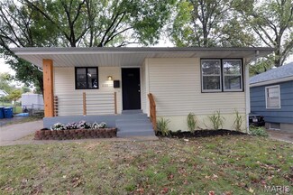 1129 Spring Ave, Saint Charles, MO 63301