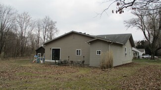 302 N Walnut St, Delphi, IN 46923
