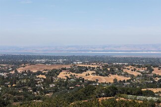 27935 Altamont Cir, Los Altos, CA 94022