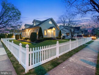 162 Windsor Ave, Haddonfield, NJ 08033