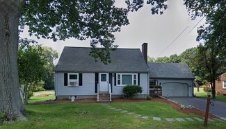 104 Mishawum Rd, Woburn, MA 01801