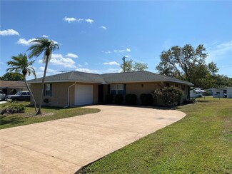 2962 Floyd St, Sarasota, FL 34239