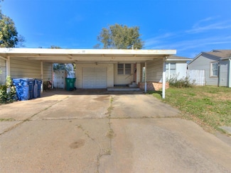 1137 SW 49th St, Oklahoma City, OK 73109