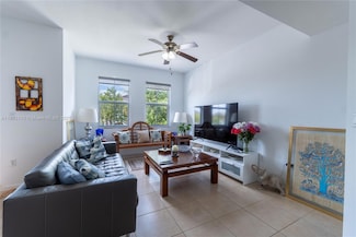 11002 NW 83rd St Unit 213, Doral, FL 33178