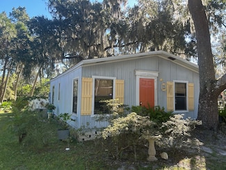 35150 Waters Edge Dr, Fruitland Park, FL 34731