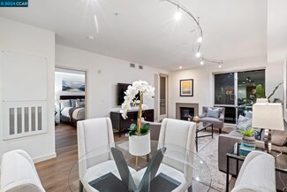 1655 N California Blvd Unit 207, Walnut Creek, CA 94596