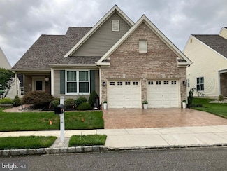 16 Morning Glory Dr, Marlton, NJ 08053