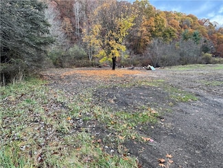 415 State Route 68, Chicora, PA 16025