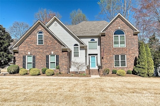 2901 Barnard Castle Ln, Matthews, NC 28104