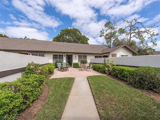 233 Deerwood Cir Unit 12-2, Naples, FL 34113