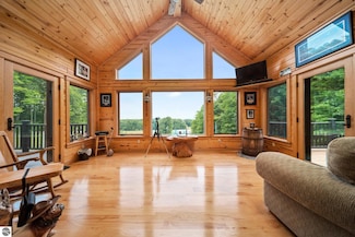 125 W Lakeview Rd, Levering, MI 49755