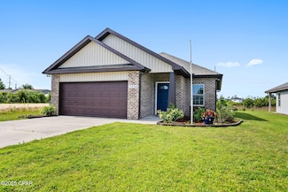3334 10 Acre Rd, Panama City, FL 32405