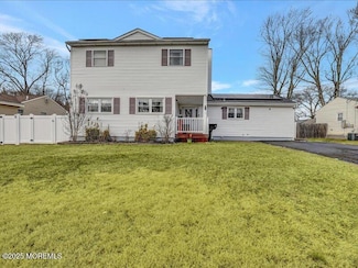 4 Knoll Terrace, Hazlet, NJ 07730