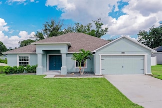 230 Cove at Eagle Lake Cir, Eagle Lake, FL 33839