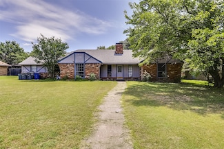 202 Pecan Creek St, Red Oak, TX 75154