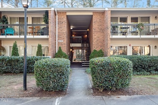 4715 Edwards Mill Rd Unit B, Raleigh, NC 27612