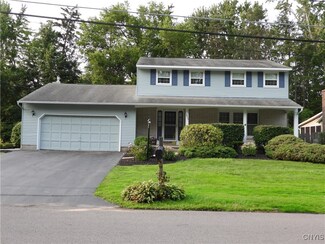 8033 Princess Path, Liverpool, NY 13090