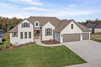 209 Walton Heath Dr, Columbia, MO 65201