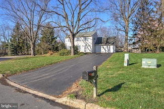 206 Pleasant Hill Dr, Lititz, PA 17543