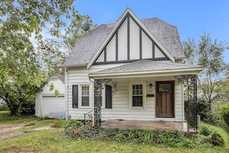 453 Fairview Ave, Kalamazoo, MI 49001